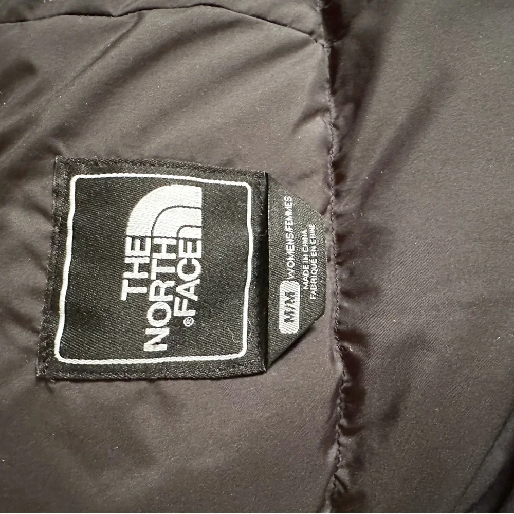 The North Face Greenland Jacket Women Medium Goose Down Puffer Winter Coat EUC - Picture 15 of 16